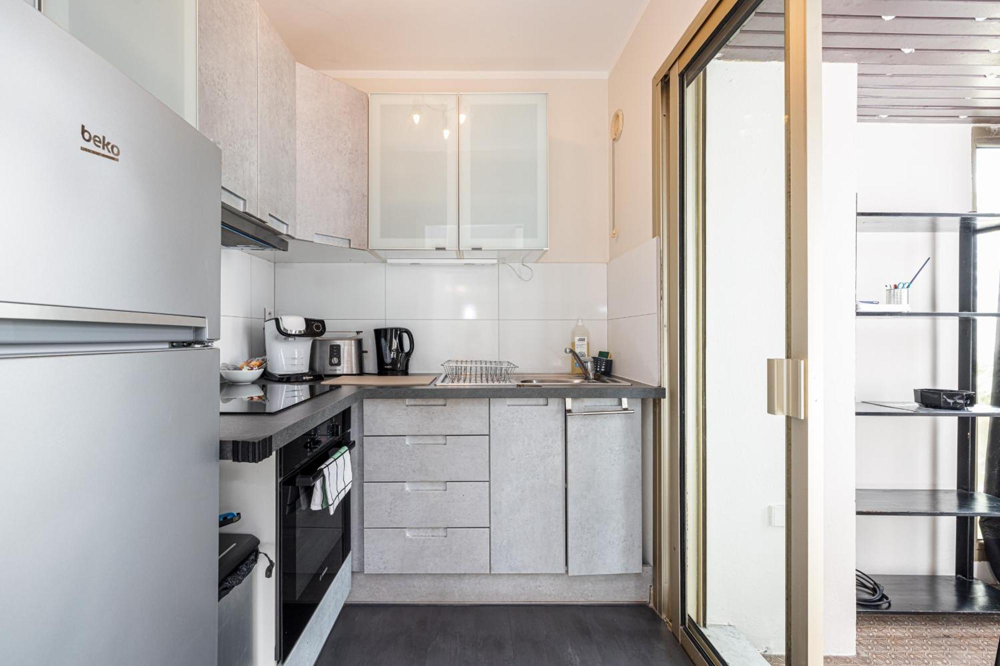 Le Globe Trotteur Apartment Saint-Laurent-du-Var Exterior photo